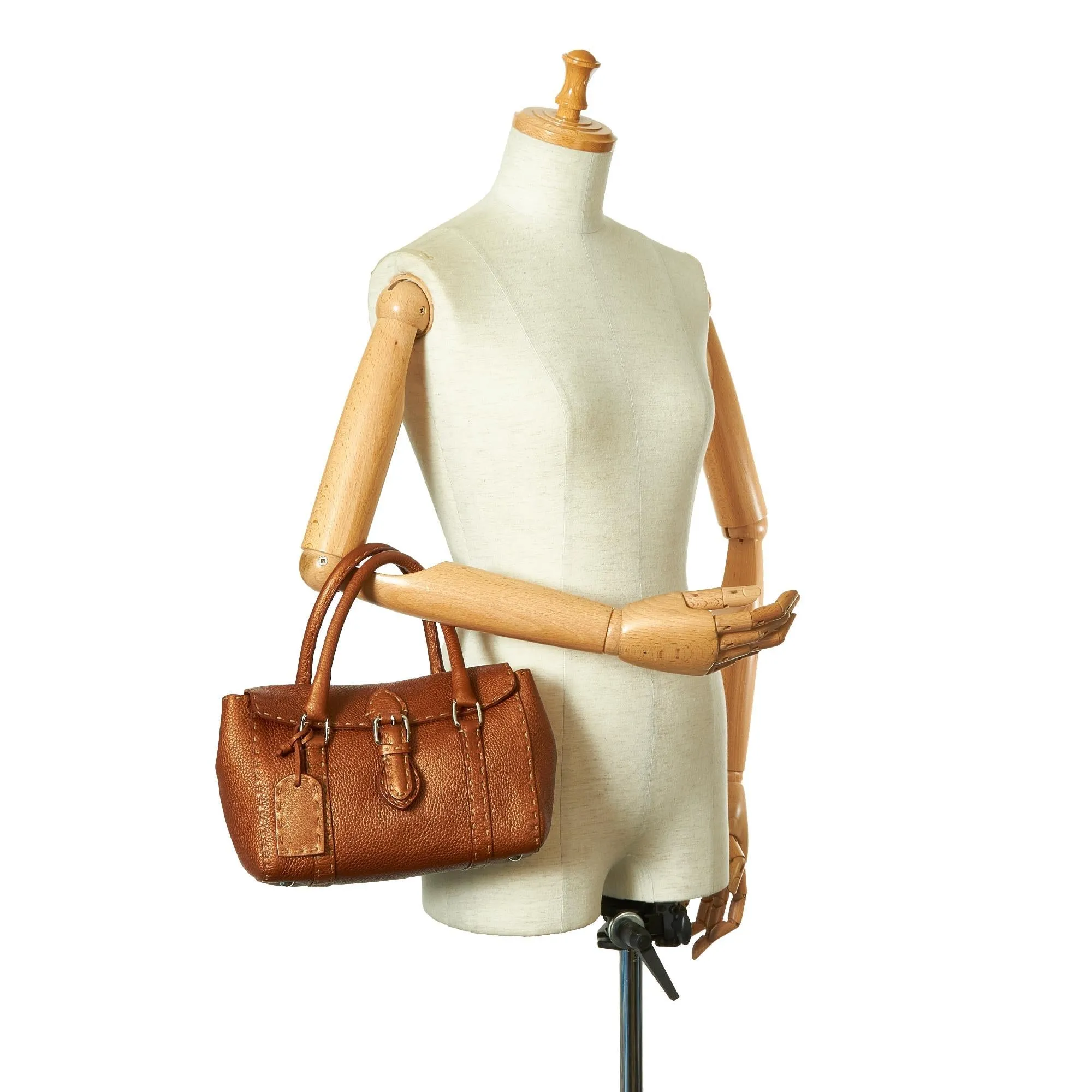 Fendi Selleria Linda Leather Handbag (SHG-37199)