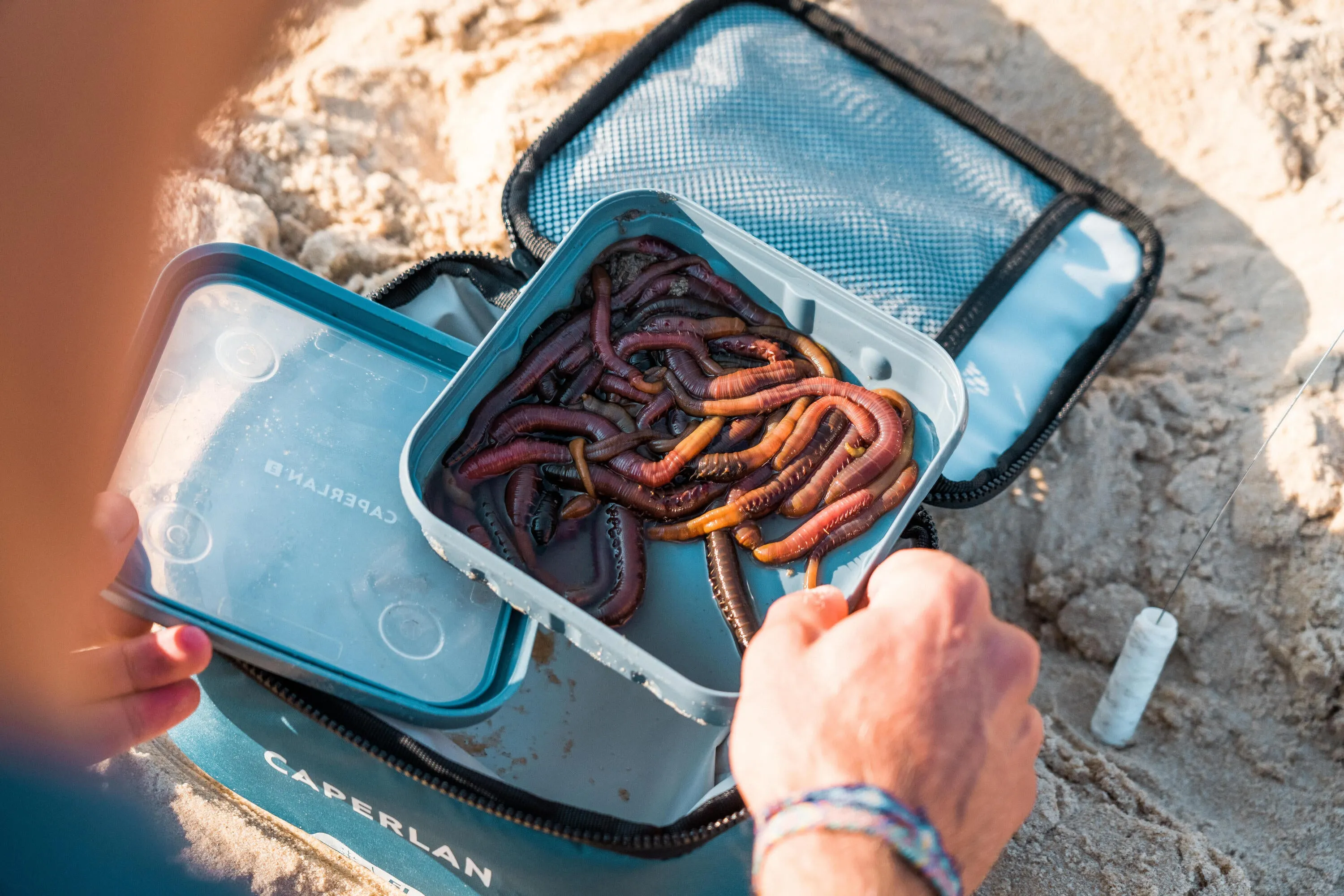 Fishing refrigerator soft S 5 liters - cooling time 2:20 hours CAPERLAN