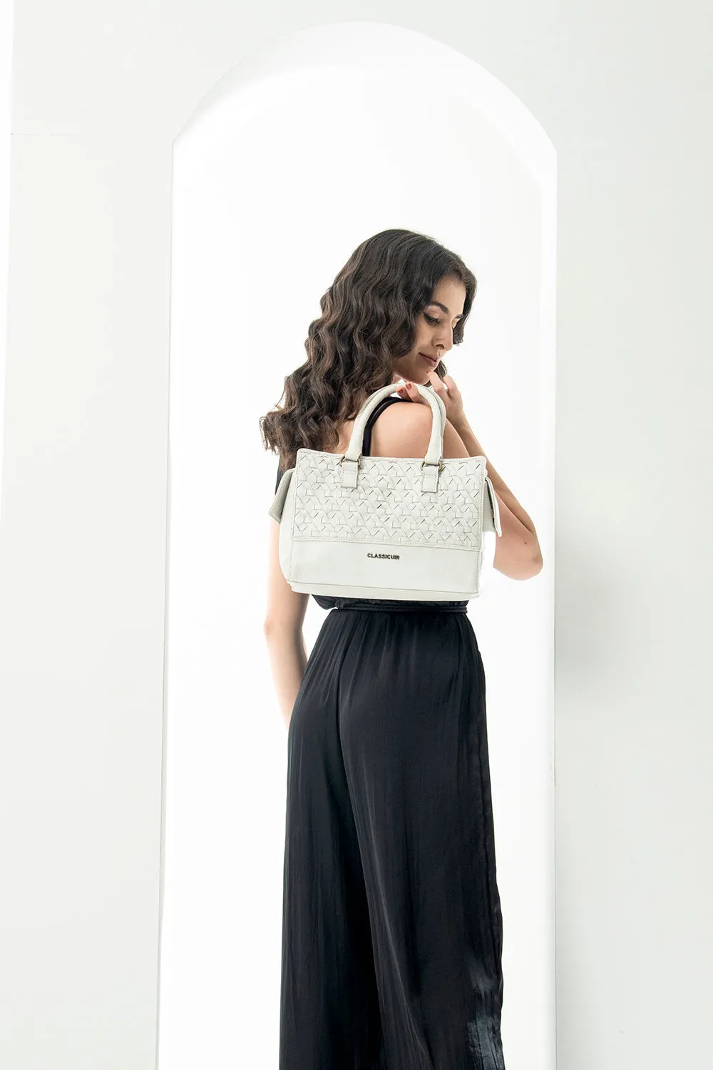 Nantes Cross Weave Shoulder Bag