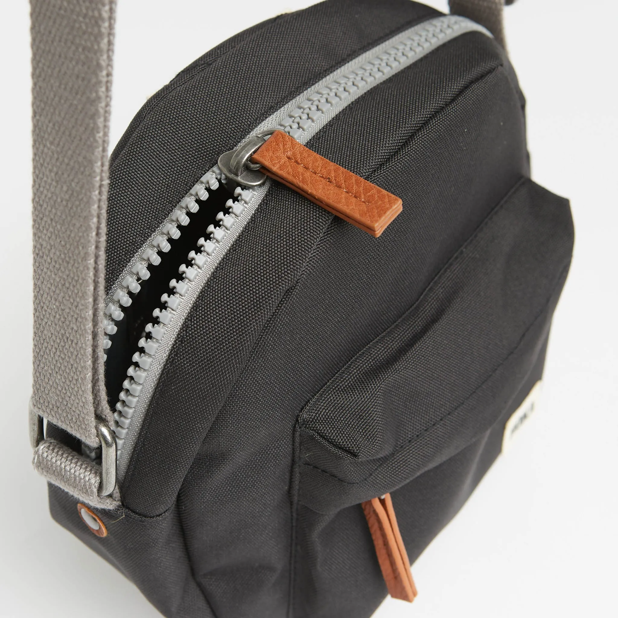 Paddington B Ash Recycled Canvas
