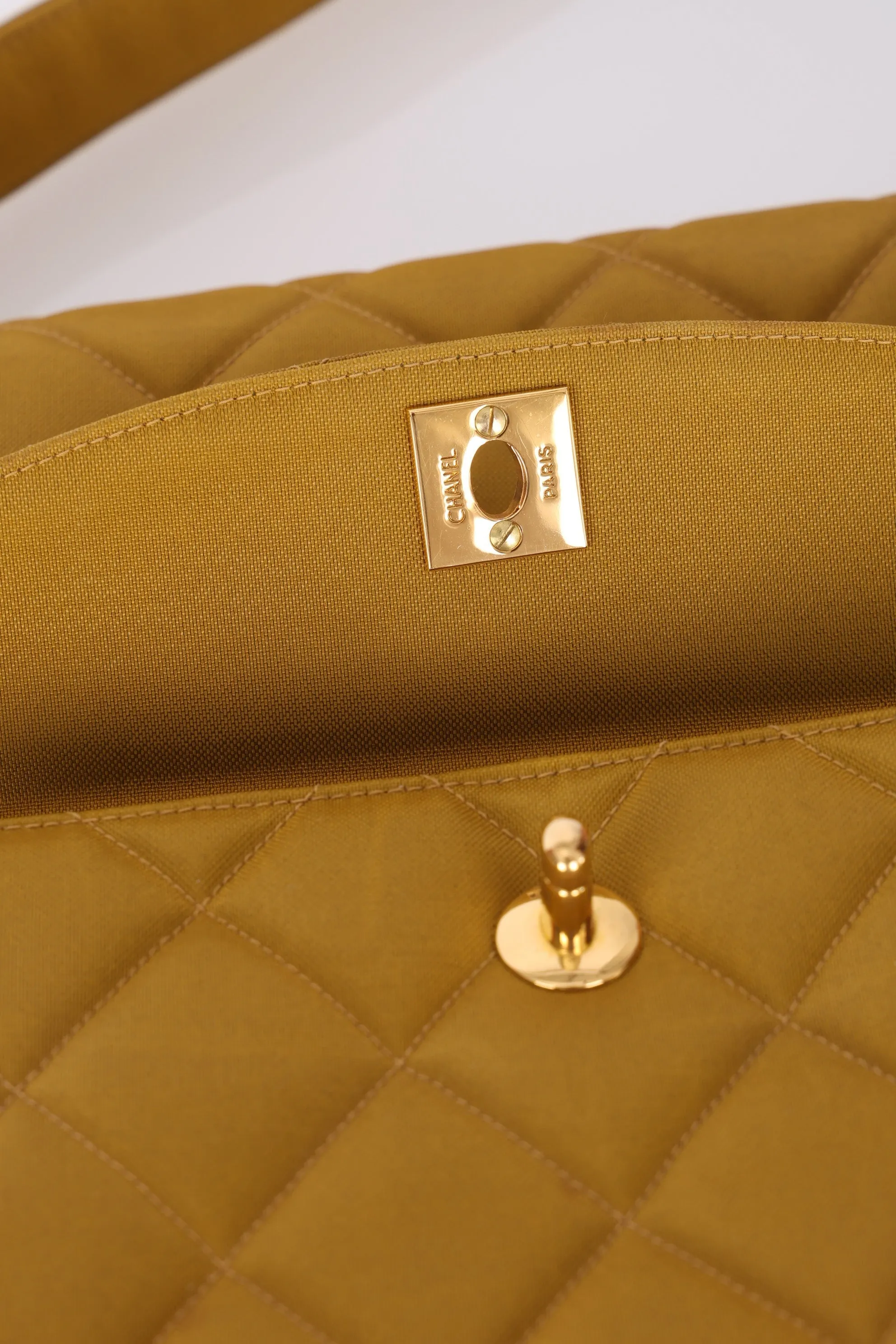 Rare CL 1996 Double Turnlock Shoulder Bag
