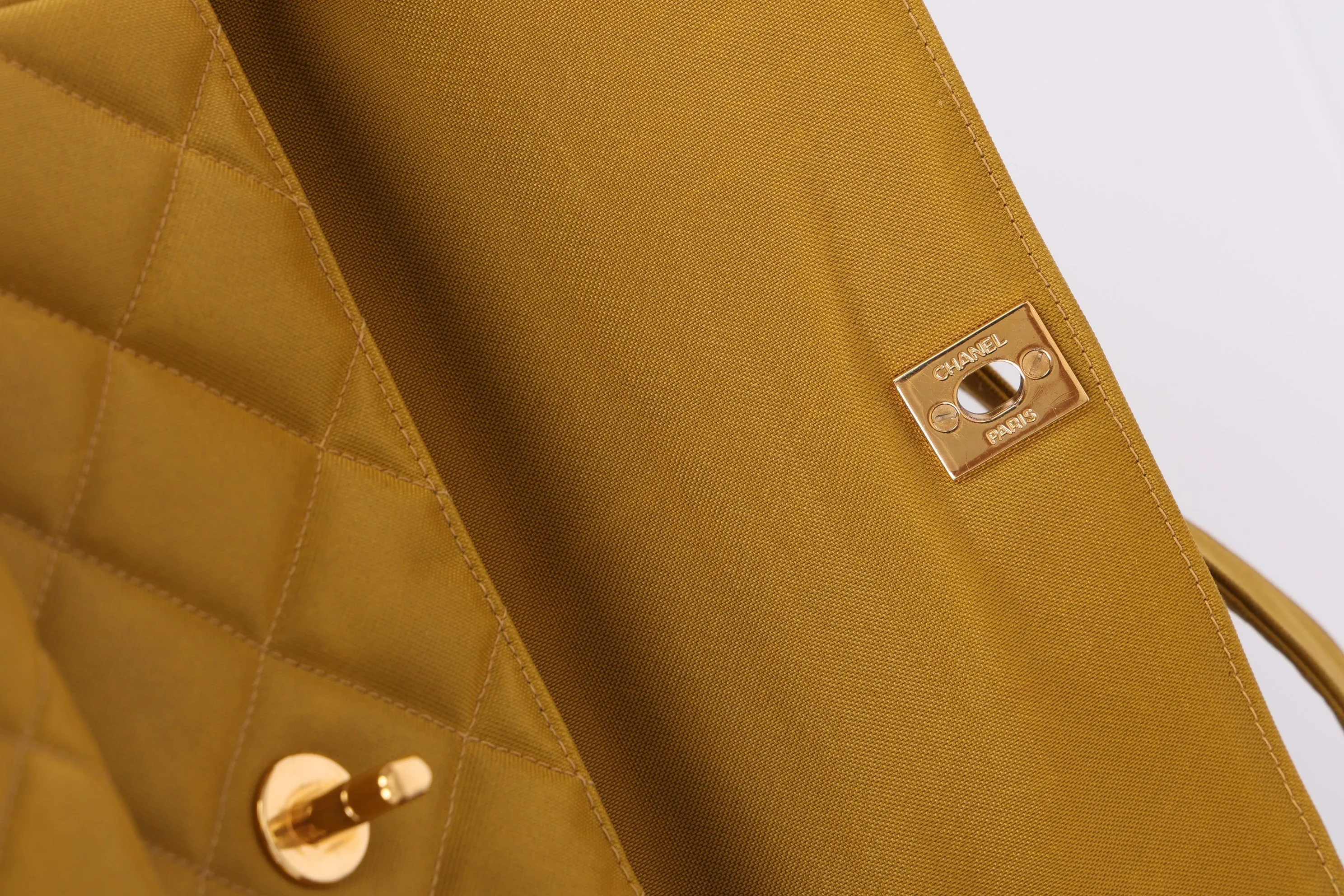 Rare CL 1996 Double Turnlock Shoulder Bag