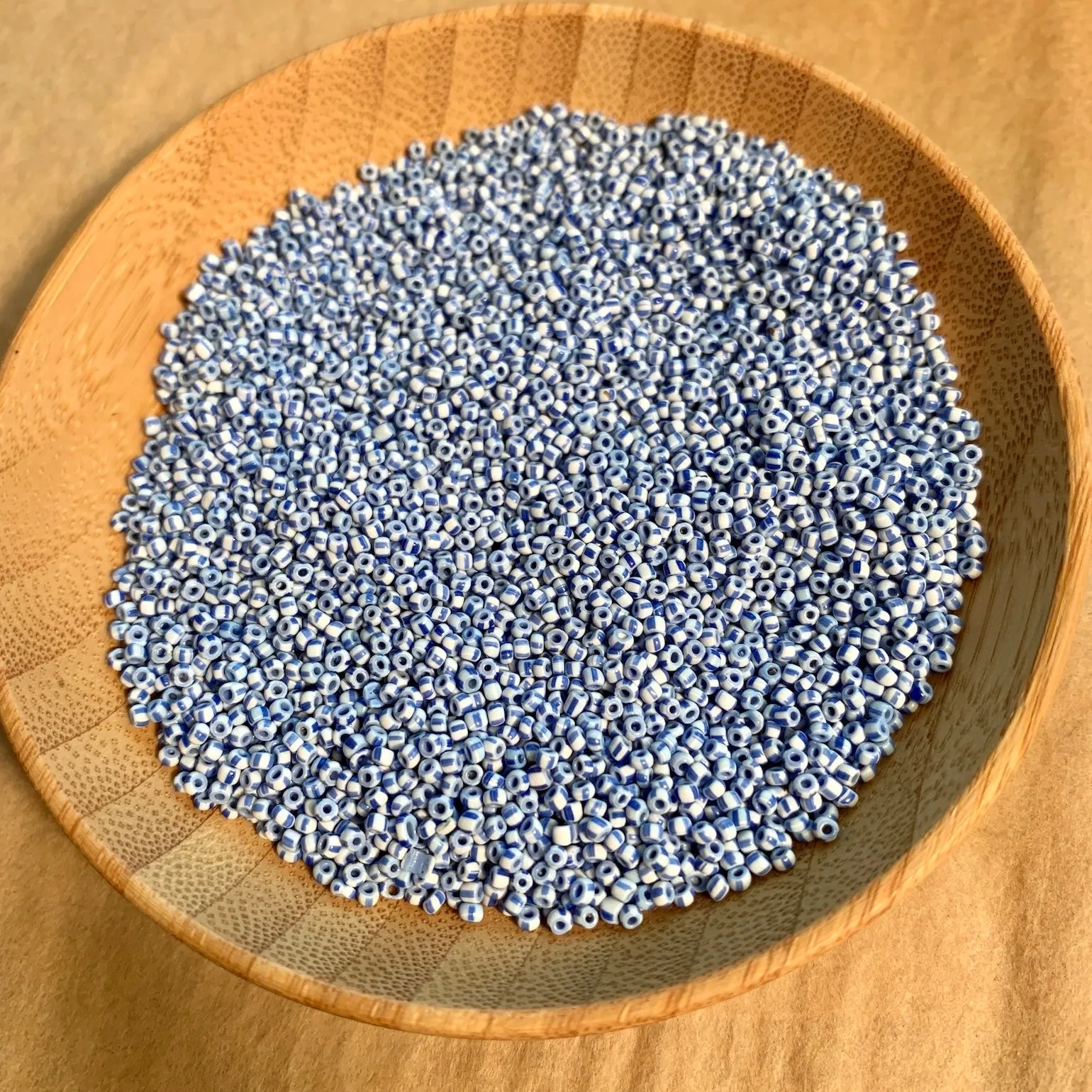 Vintage 12º Blue & White Striped Venetian Seed Beads